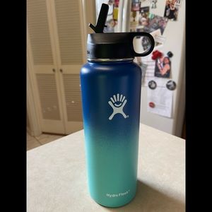 Hydro Flask 40 ounces
